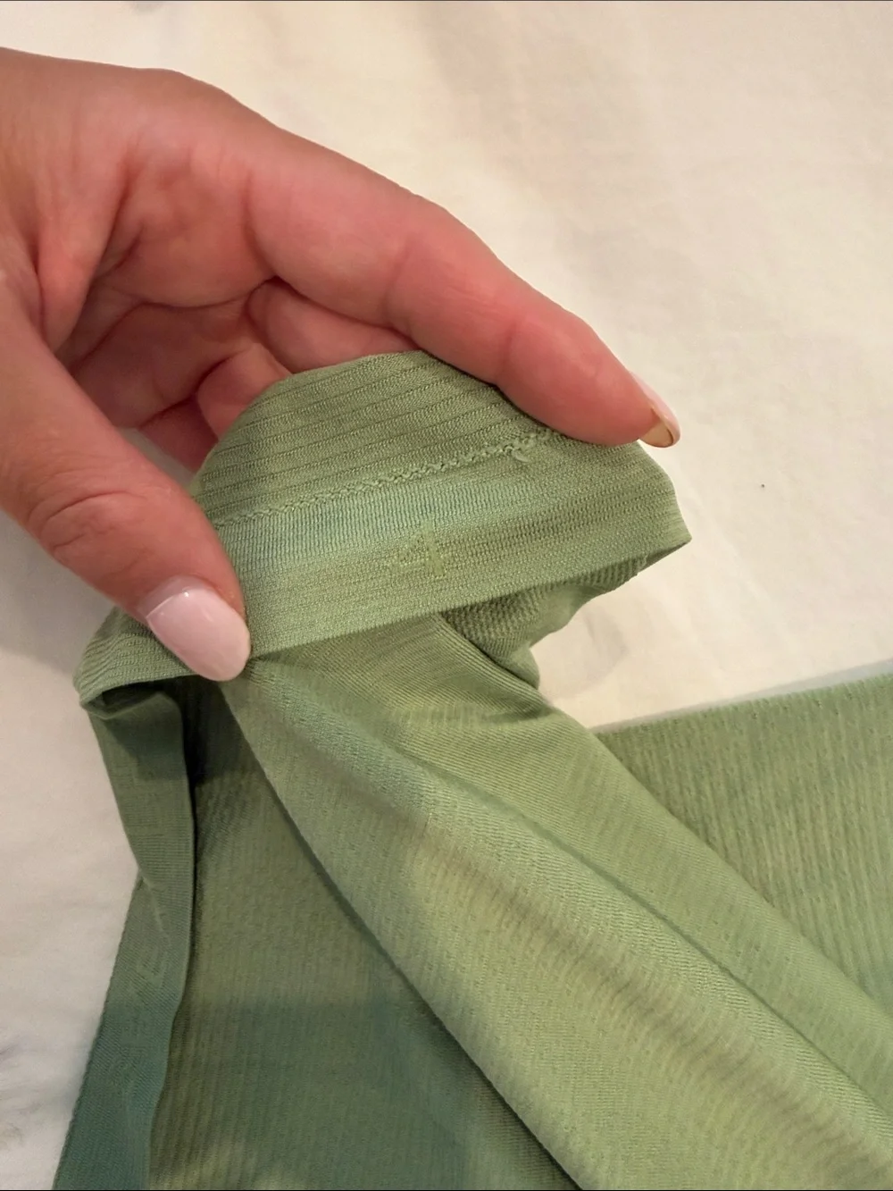 Lululemon swiftly tank size 4 green